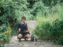 水手装少女